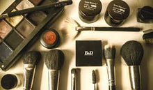 Brushes and Makeup Kit
